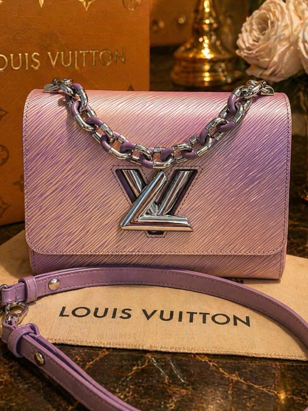 NWT Louis Vuitton Twist MM